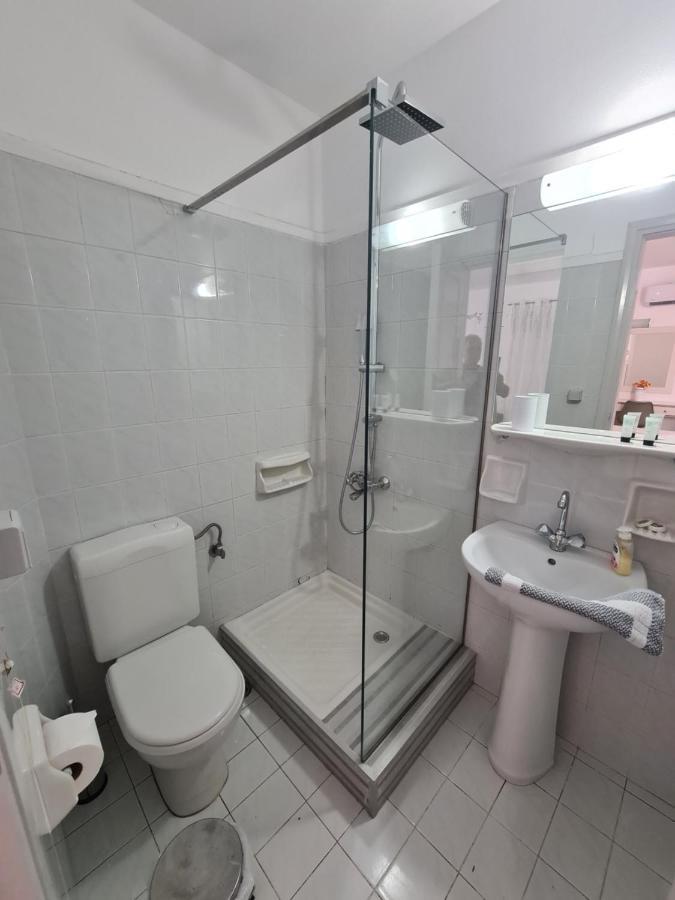 Crown Apartments คาลีเวส ภายนอก รูปภาพ